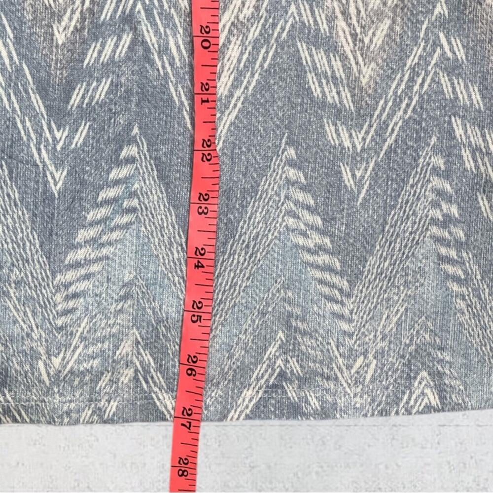 Chico’s Luxe Chevron Printed Cowl Neck Top Size Large - Picture 11 of 12